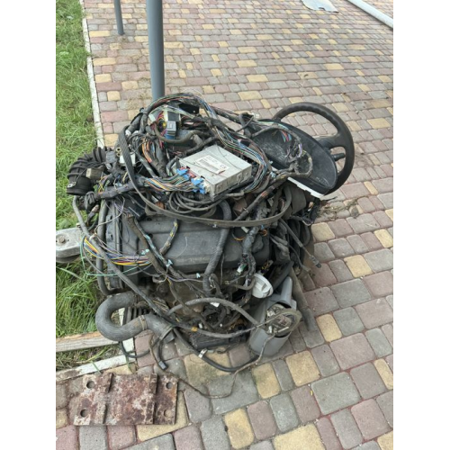 Продам цілий комплект двигун 1,6 16кл з Нубіри Продам цілий комплект двигун 1,6 16кл з Нубіри