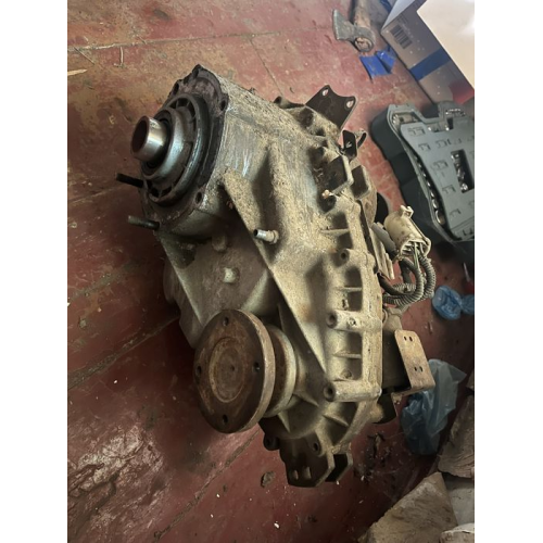 Раздаточная коробка Ford Ranger: передачи, 6-ступенчатая, 2019 рік, 2.3 л, бензин. Раздаточная коробка Ford Ranger: передачи, 6-ступенчатая, 2019 рік, 2.3 л, бензин.