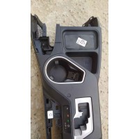 Toyota RAV4 2013-2018 XA40 підлокітник  DS2723 5890142300