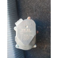 03L129086V120 VAG Коллектор впускной