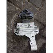 Подушка мотора P68325563AC 2,0 turbo Jeep Cherokee WRANGLER  Compass