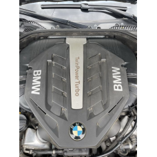 Кришка мотора BMW F01 F10 N63