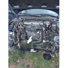 Продам мотор по запчастям 406 2.0 бенз peugeot
