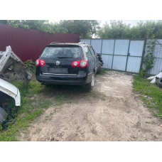 Двигун Volkswagen Passat B6 1.8, 2005 рік, бензин, об'єм 1.8 л.