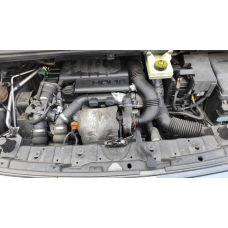 Двигун 1.6HDI Peugeot Citroen Volvo, 2015, дизель.