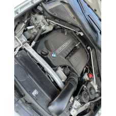 Двигун BMW N55, модель N55B30, випущений у 2009 році, об'єм 3.0 літра, бензиновий.