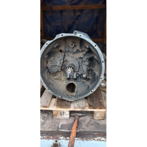 Коробка zf 16 s181